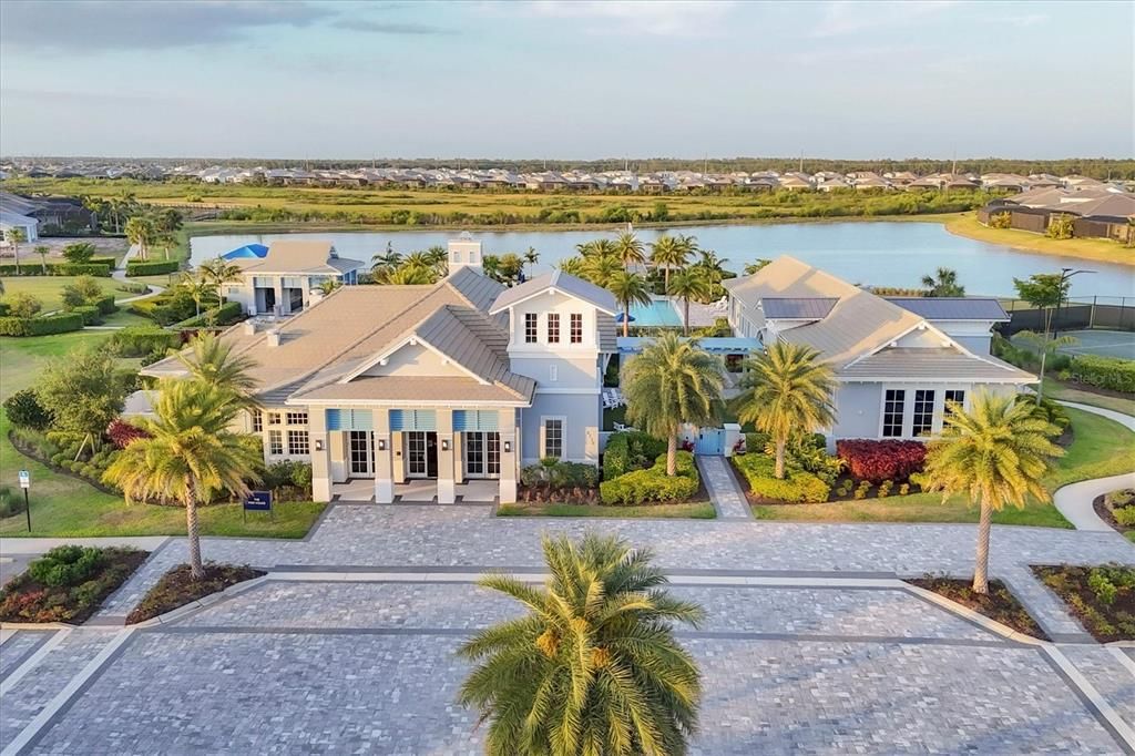 待售: $989,000 (3 贝兹, 3 浴室, 2569 平方英尺)