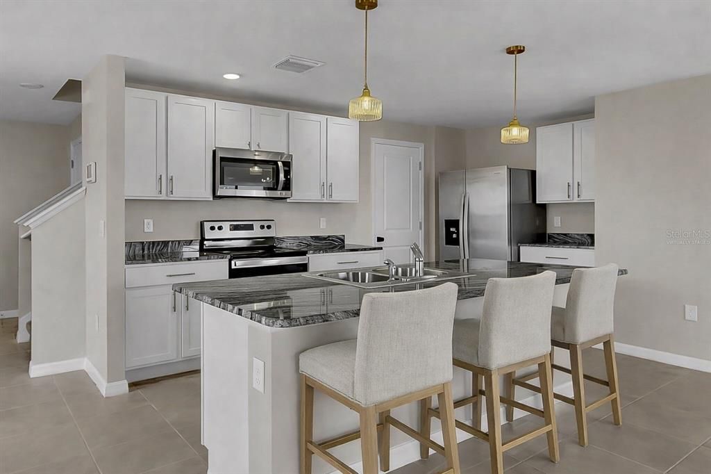 For Sale: $389,000 (4 beds, 2 baths, 2308 Square Feet)