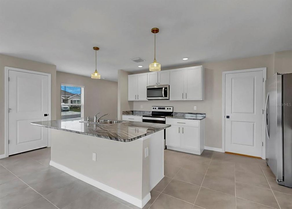 For Sale: $389,000 (4 beds, 2 baths, 2308 Square Feet)