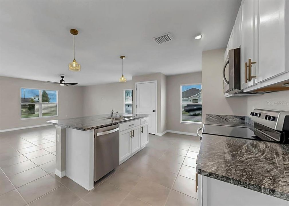 For Sale: $389,000 (4 beds, 2 baths, 2308 Square Feet)