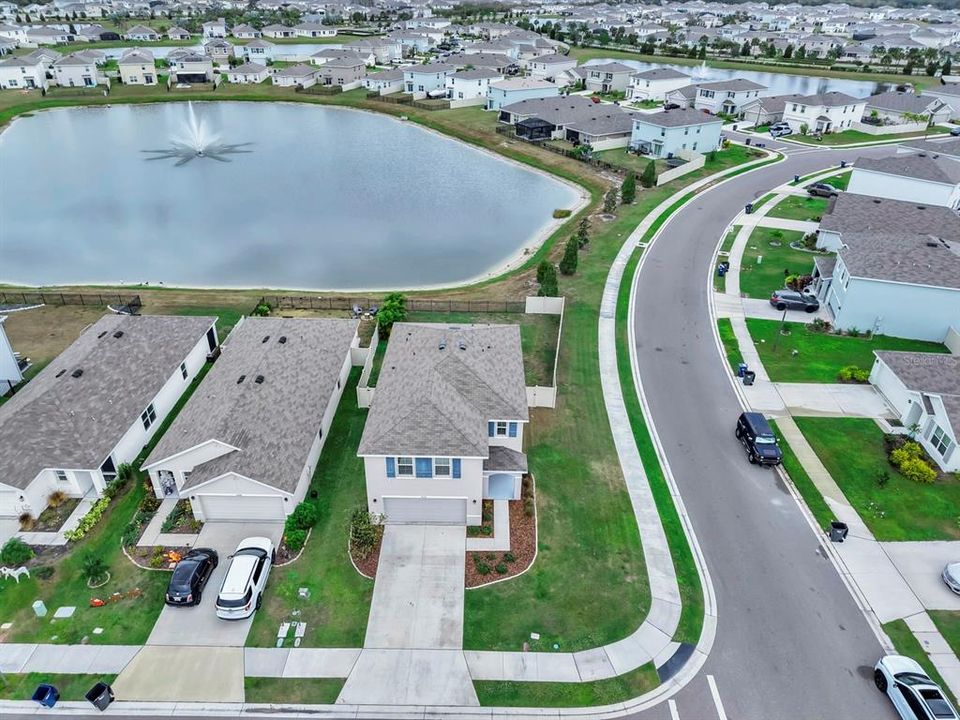 For Sale: $389,000 (4 beds, 2 baths, 2308 Square Feet)