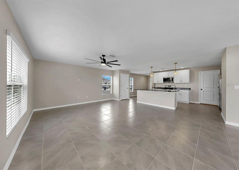 For Sale: $389,000 (4 beds, 2 baths, 2308 Square Feet)