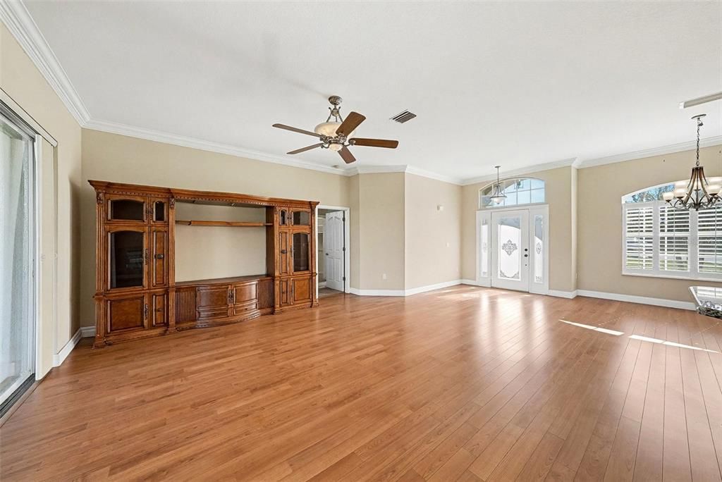 На продажу: $450,000 (3 спален, 2 ванн, 1809 Квадратных фут)