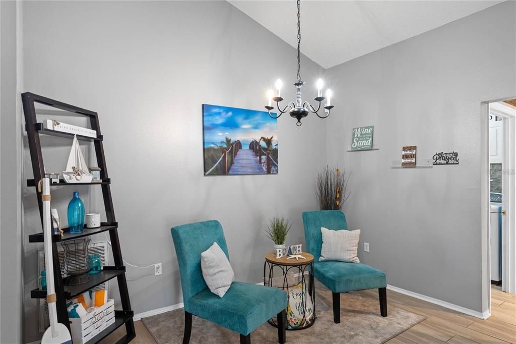 For Rent: $2,200 (3 beds, 2 baths, 1453 Square Feet)