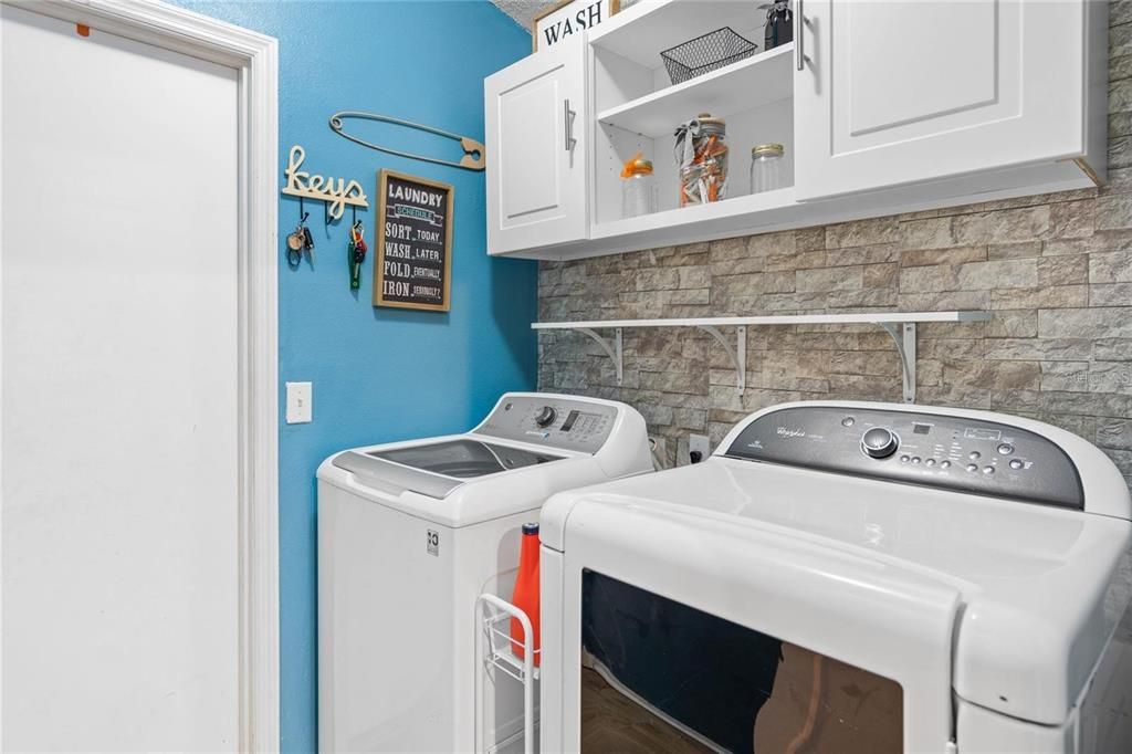 For Rent: $2,200 (3 beds, 2 baths, 1453 Square Feet)