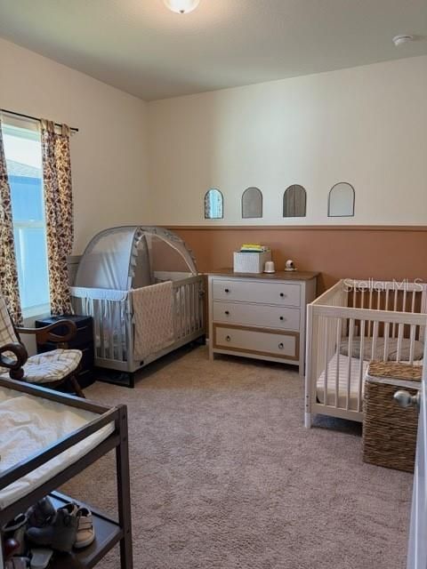 For Sale: $325,000 (3 beds, 2 baths, 1537 Square Feet)