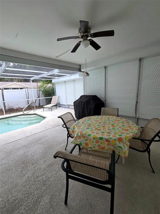 En Venta: $339,900 (3 camas, 2 baños, 1549 Pies cuadrados)