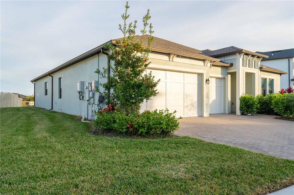 En Venta: $539,500 (4 camas, 3 baños, 2453 Pies cuadrados)