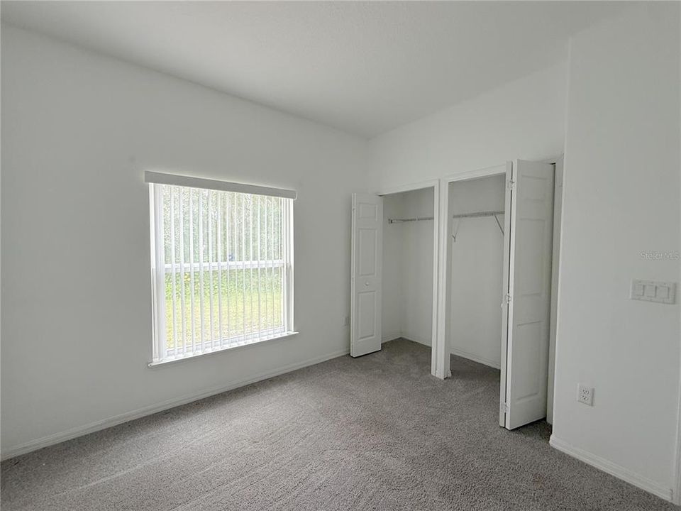 For Rent: $2,100 (4 beds, 2 baths, 1758 Square Feet)