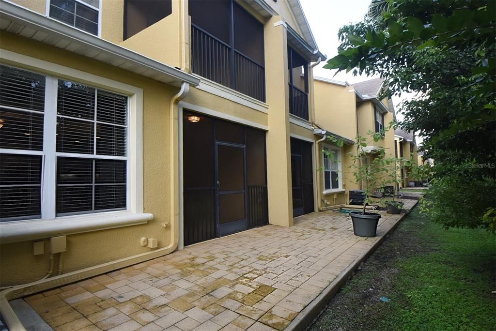 出租: $2,150 (3 贝兹, 2 浴室, 1573 平方英尺)