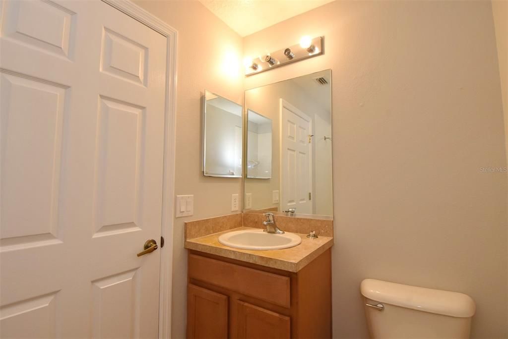 出租: $2,150 (3 贝兹, 2 浴室, 1573 平方英尺)