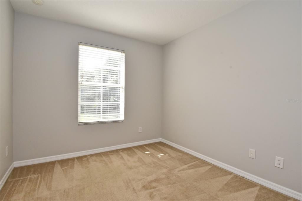 出租: $2,150 (3 贝兹, 2 浴室, 1573 平方英尺)