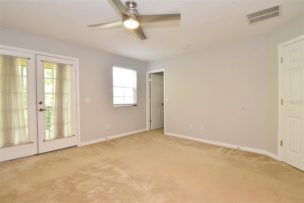 出租: $2,150 (3 贝兹, 2 浴室, 1573 平方英尺)