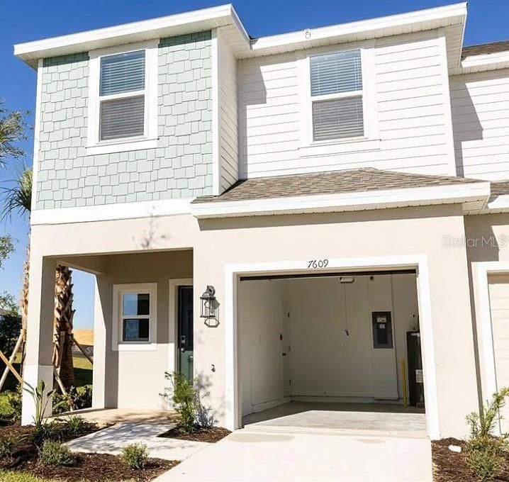 最近售出: $292,000 (3 贝兹, 2 浴室, 1558 平方英尺)