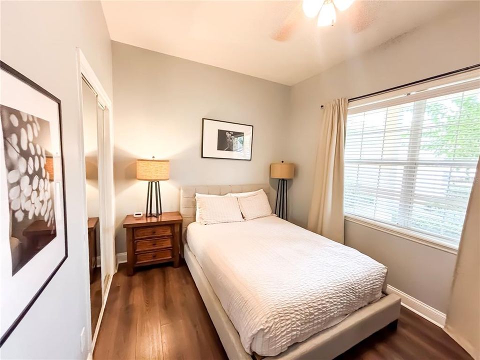 For Sale: $327,500 (3 beds, 2 baths, 1419 Square Feet)