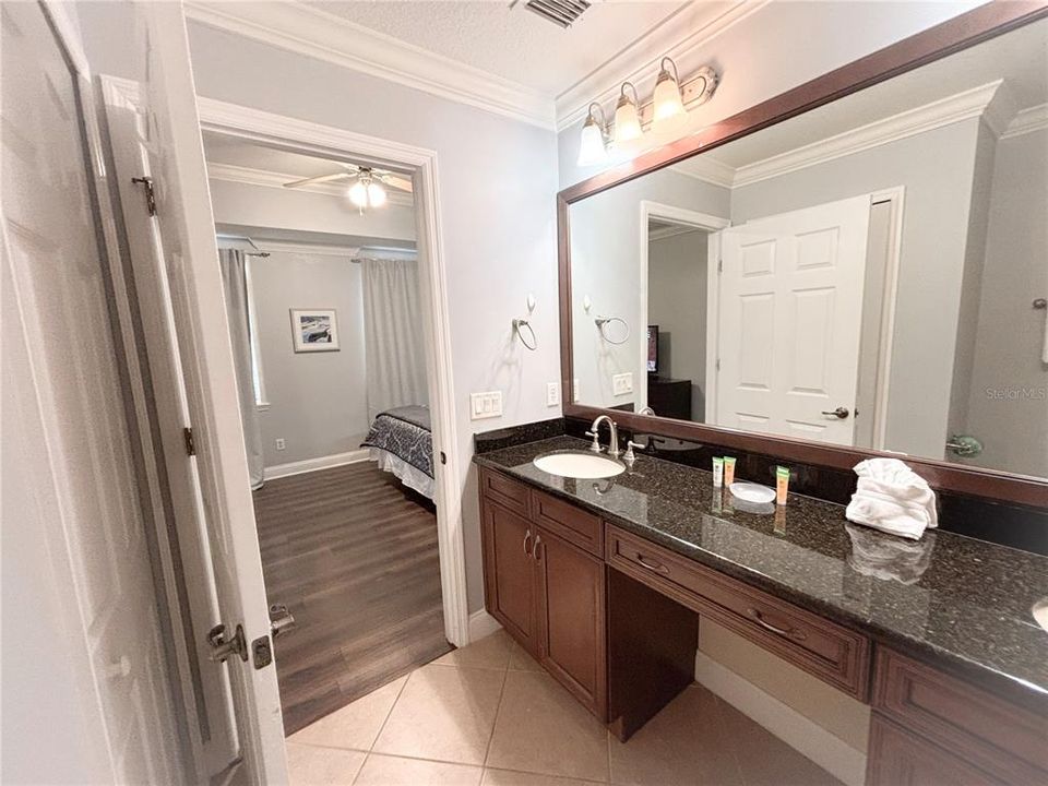 For Sale: $327,500 (3 beds, 2 baths, 1419 Square Feet)