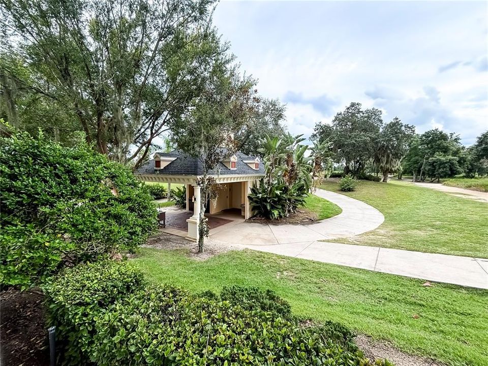 For Sale: $327,500 (3 beds, 2 baths, 1419 Square Feet)