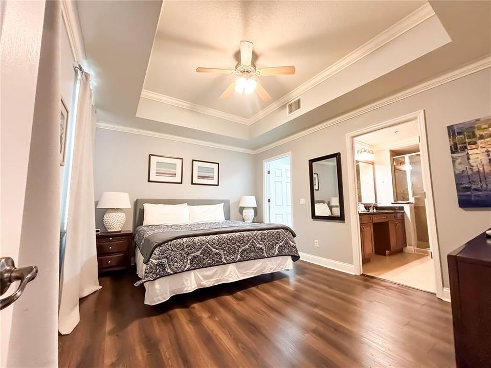 For Sale: $327,500 (3 beds, 2 baths, 1419 Square Feet)