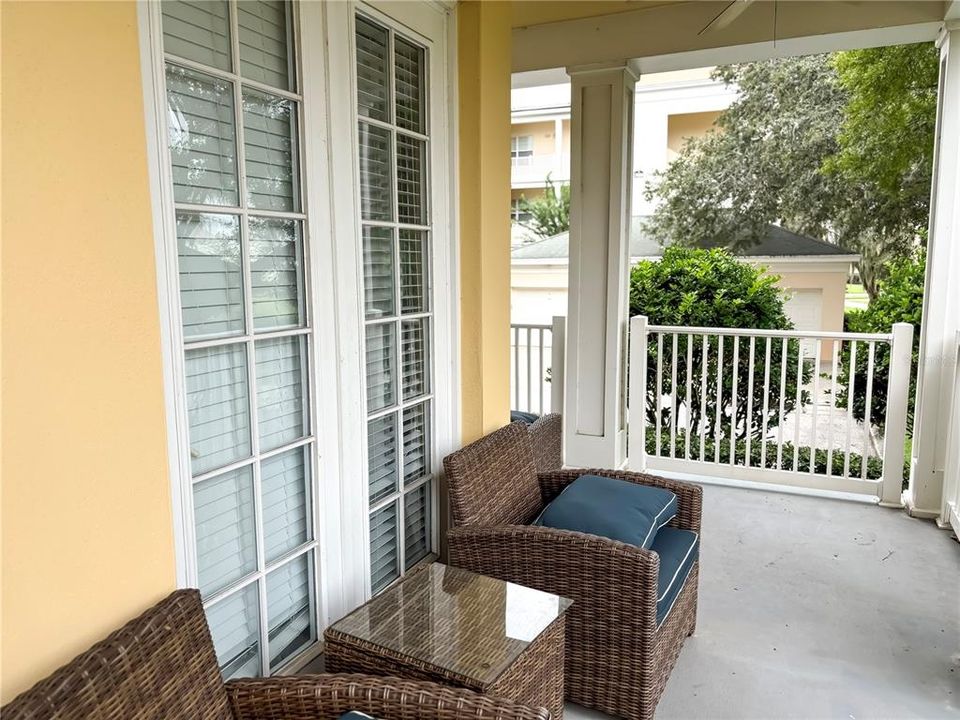 For Sale: $327,500 (3 beds, 2 baths, 1419 Square Feet)