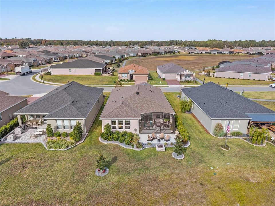 For Sale: $575,000 (3 beds, 2 baths, 1894 Square Feet)