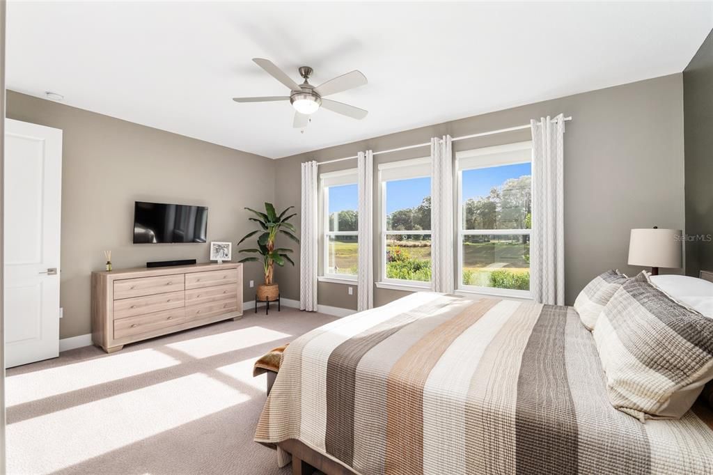 For Sale: $575,000 (3 beds, 2 baths, 1894 Square Feet)