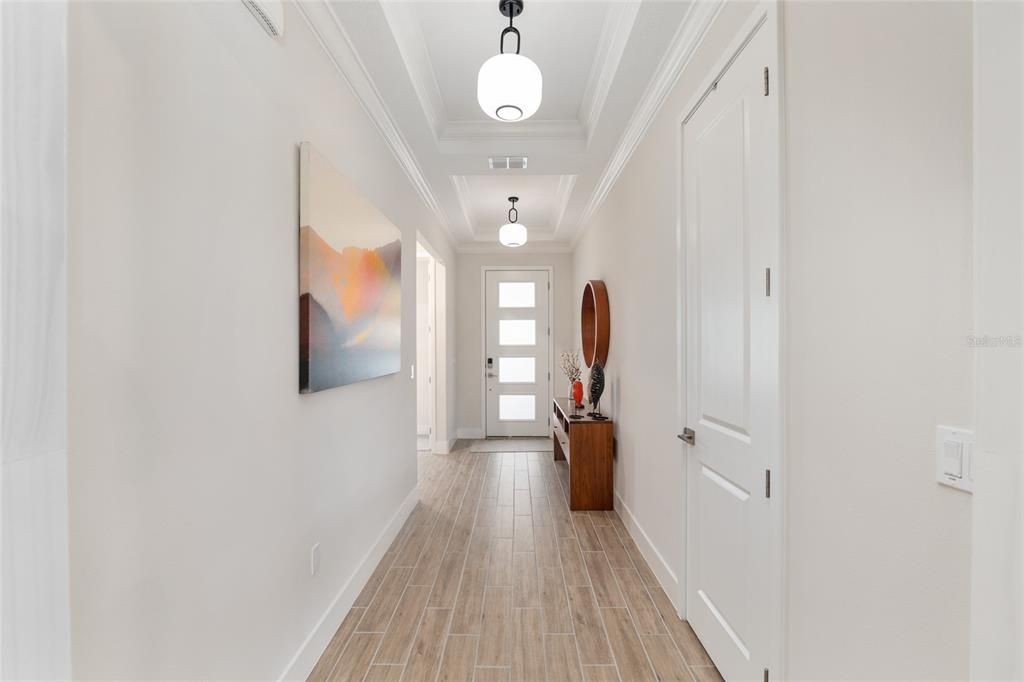 For Sale: $575,000 (3 beds, 2 baths, 1894 Square Feet)