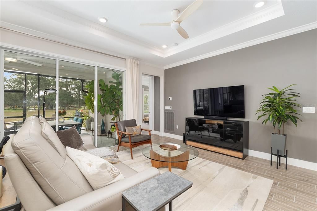 For Sale: $575,000 (3 beds, 2 baths, 1894 Square Feet)