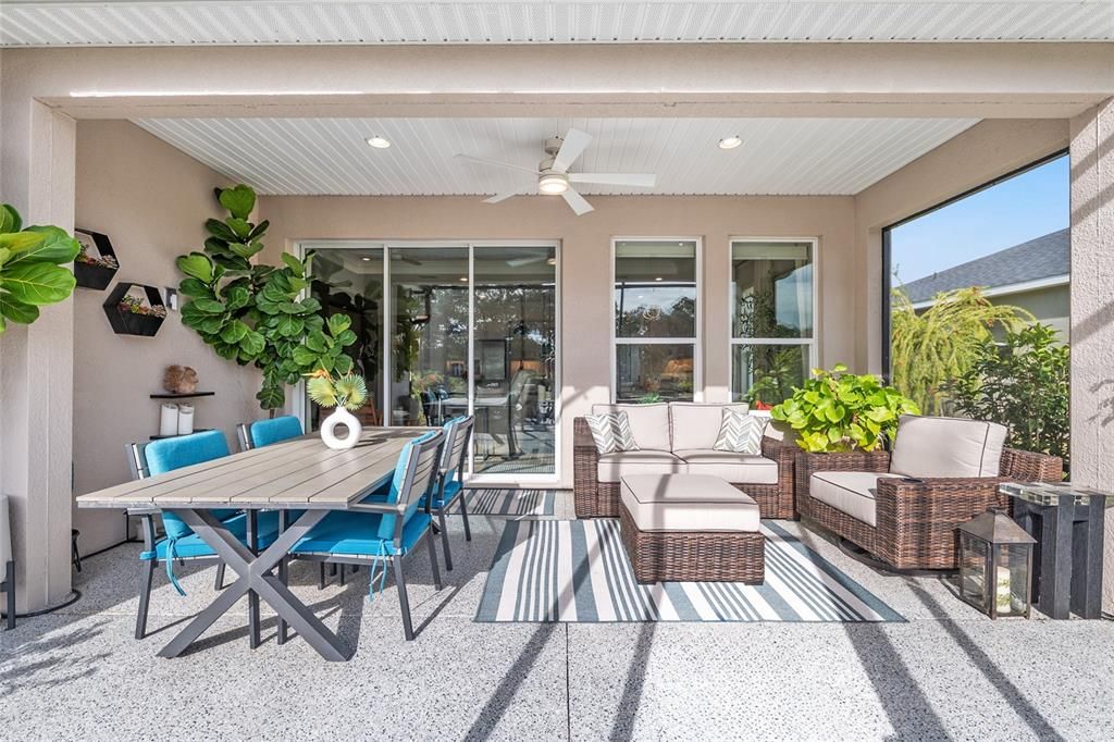 For Sale: $575,000 (3 beds, 2 baths, 1894 Square Feet)