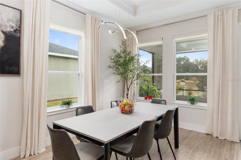 For Sale: $575,000 (3 beds, 2 baths, 1894 Square Feet)