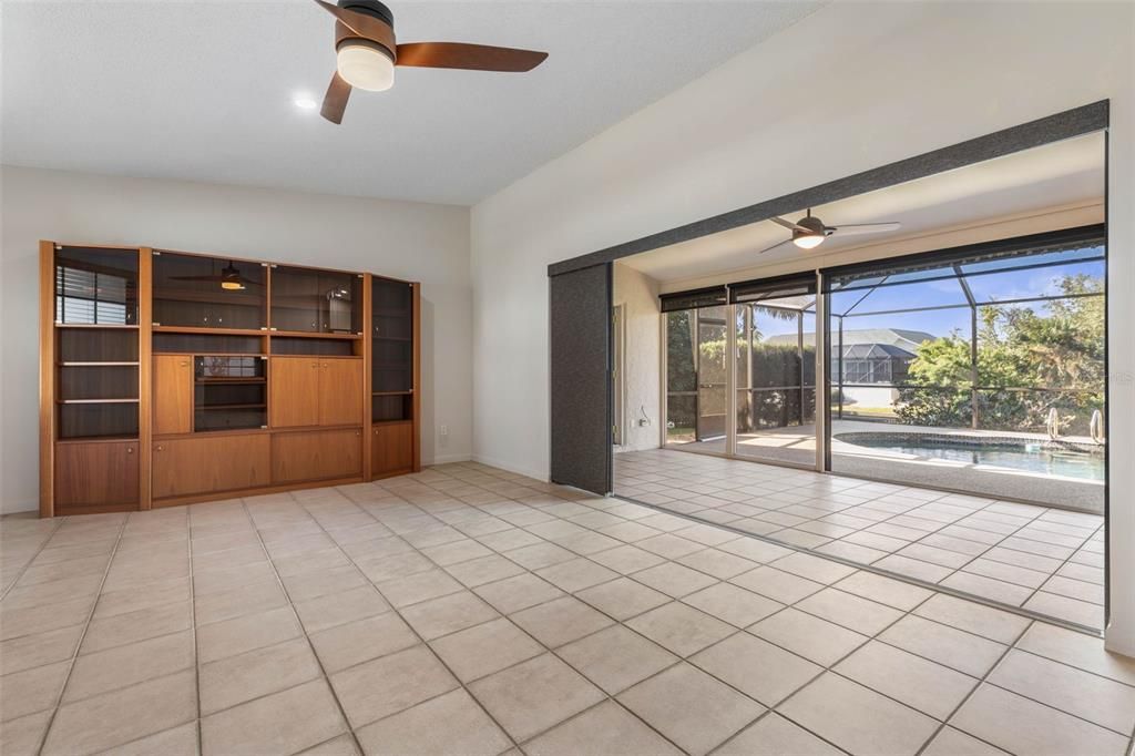 待售: $529,000 (2 贝兹, 3 浴室, 1807 平方英尺)