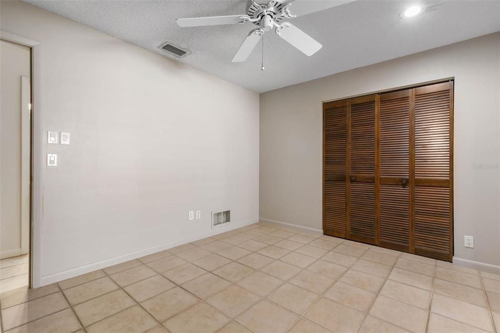 待售: $529,000 (2 贝兹, 3 浴室, 1807 平方英尺)