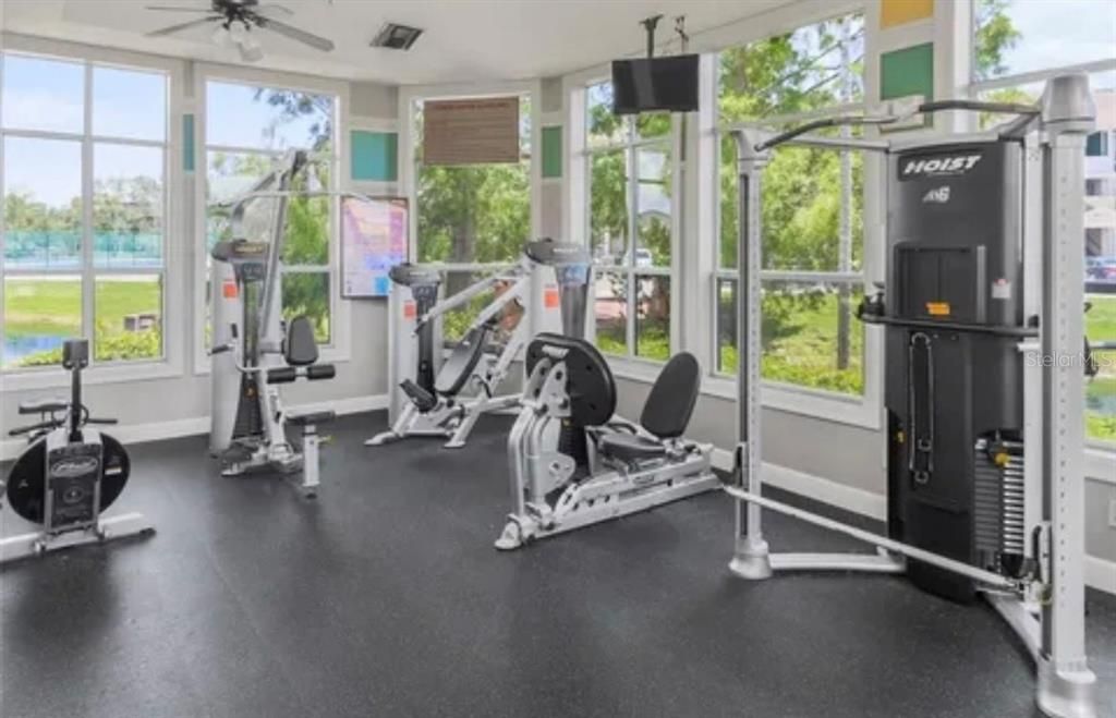 En Venta: $239,900 (2 camas, 2 baños, 1048 Pies cuadrados)