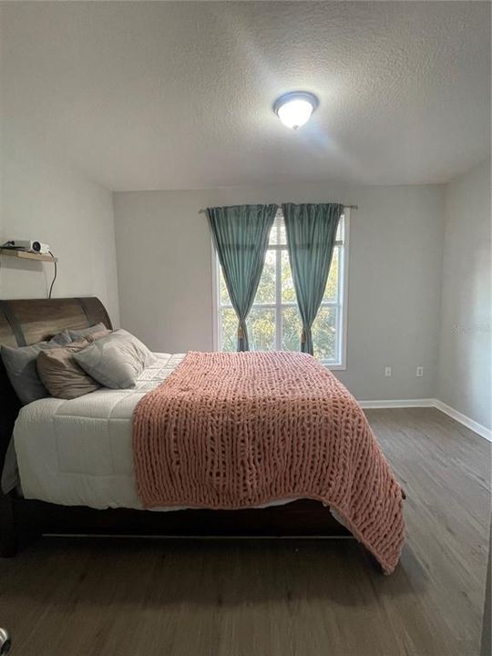 En Venta: $239,900 (2 camas, 2 baños, 1048 Pies cuadrados)