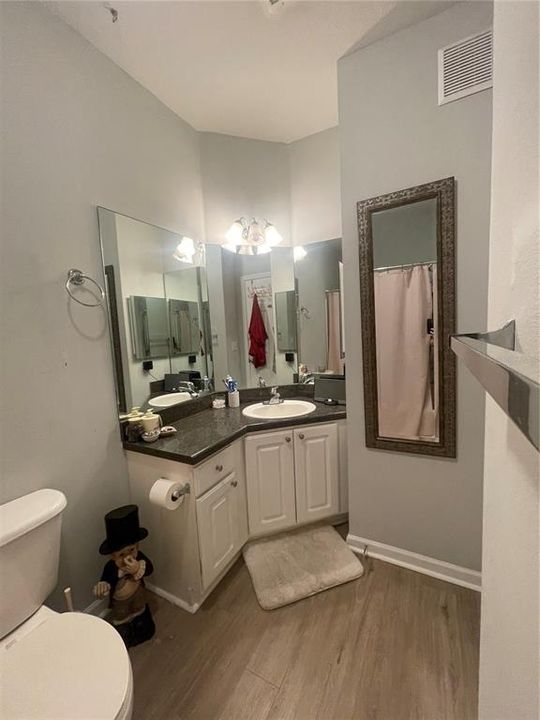 En Venta: $239,900 (2 camas, 2 baños, 1048 Pies cuadrados)