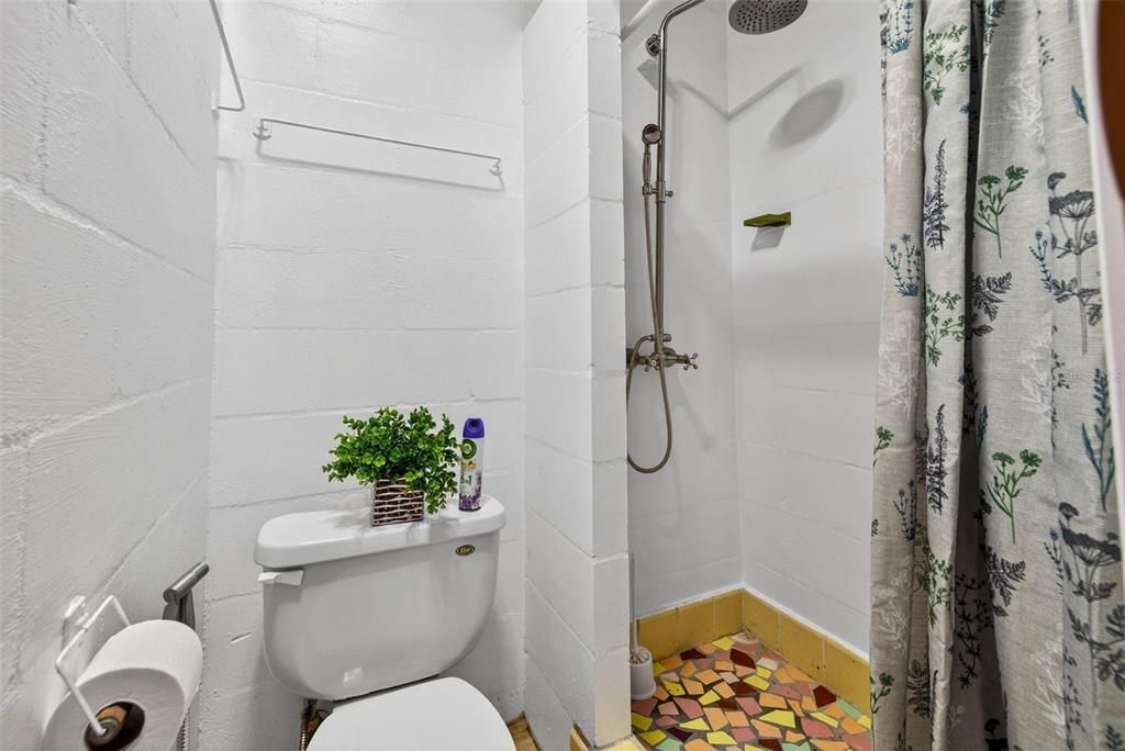 En Venta: $350,000 (2 camas, 1 baños, 1024 Pies cuadrados)