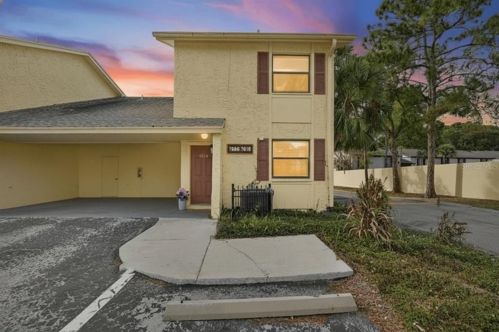 待售: $225,000 (3 贝兹, 2 浴室, 1588 平方英尺)