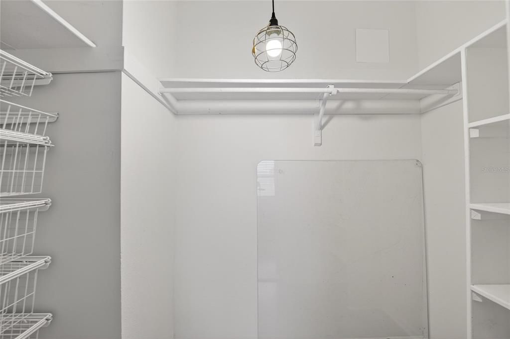 待售: $225,000 (3 贝兹, 2 浴室, 1588 平方英尺)