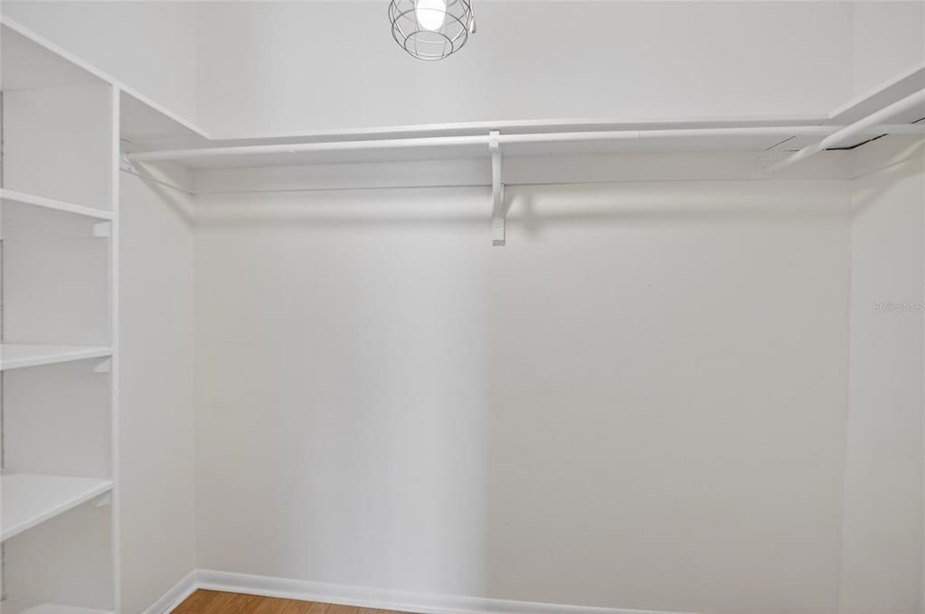 待售: $225,000 (3 贝兹, 2 浴室, 1588 平方英尺)