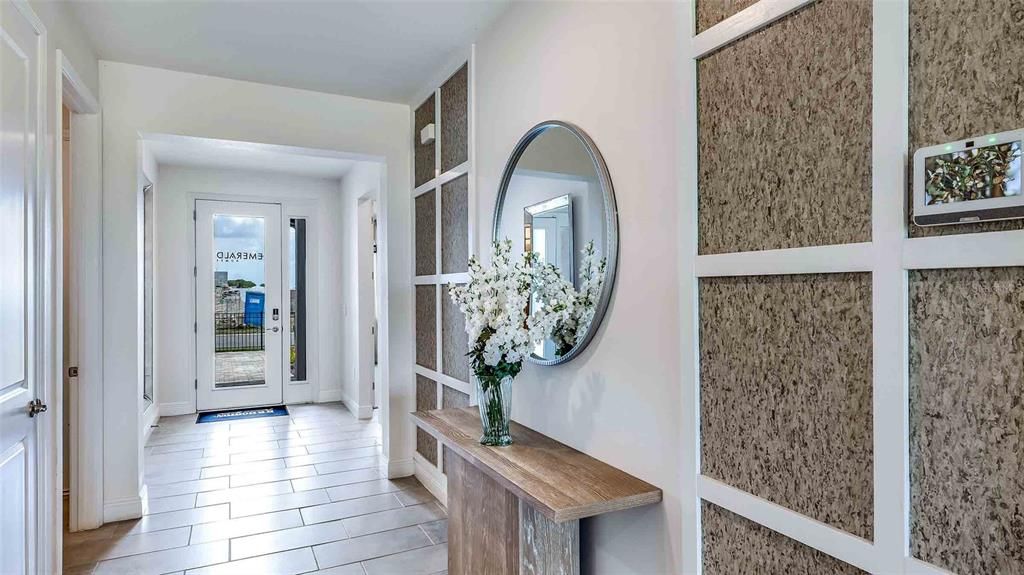 En Venta: $462,990 (4 camas, 2 baños, 2045 Pies cuadrados)