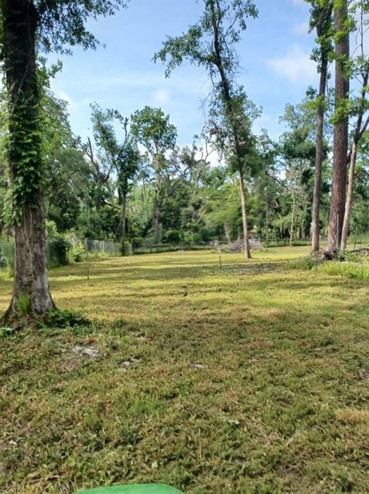 待售: $149,767 (0.96 acres)