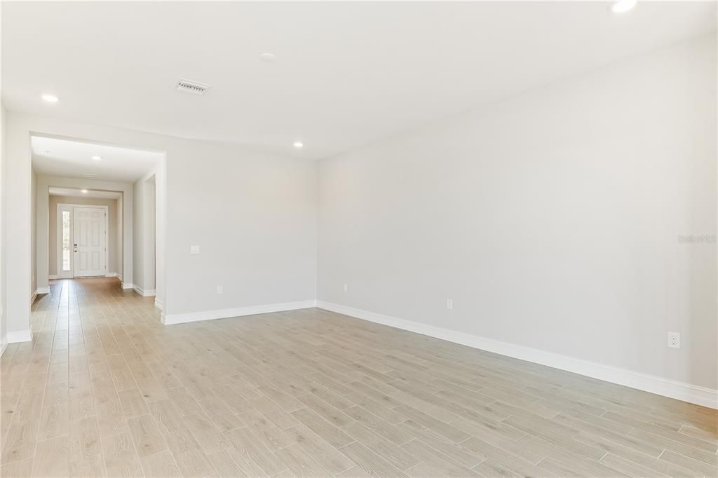 For Sale: $384,490 (3 beds, 2 baths, 2221 Square Feet)