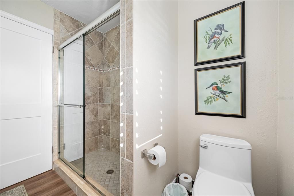 For Sale: $999,500 (4 beds, 2 baths, 2613 Square Feet)