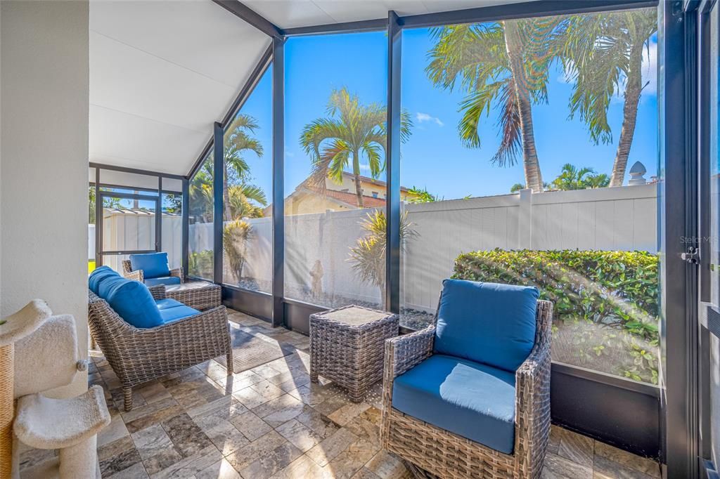 For Sale: $999,500 (4 beds, 2 baths, 2613 Square Feet)