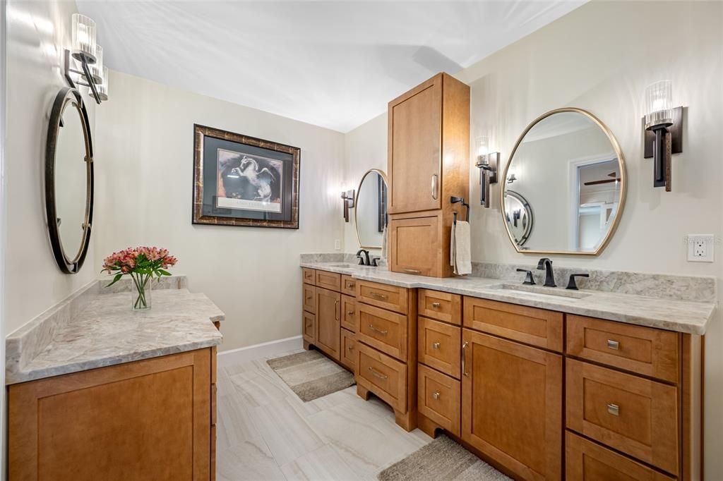 For Sale: $999,500 (4 beds, 2 baths, 2613 Square Feet)