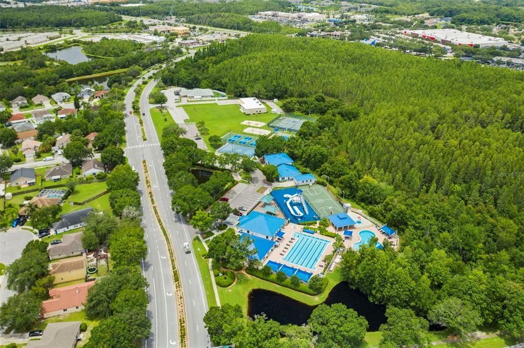 For Sale: $349,900 (2 beds, 2 baths, 1703 Square Feet)