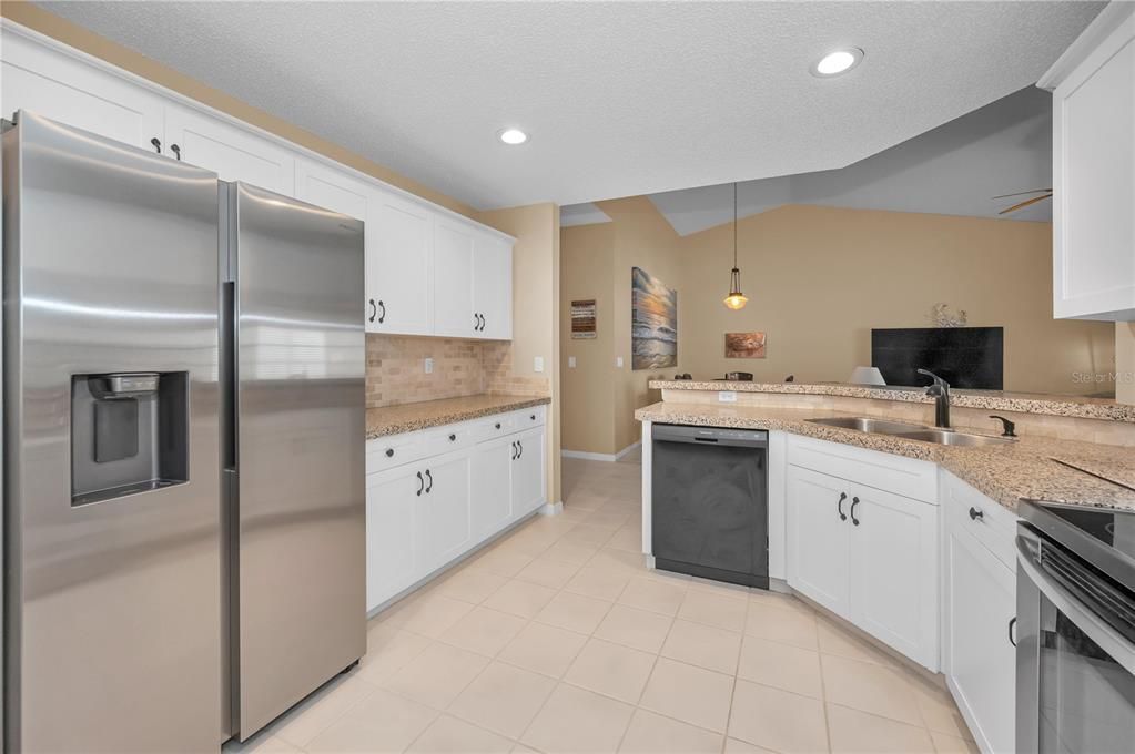 En Venta: $229,500 (2 camas, 2 baños, 1564 Pies cuadrados)