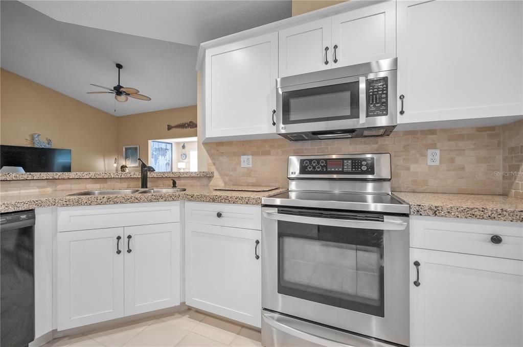 En Venta: $229,500 (2 camas, 2 baños, 1564 Pies cuadrados)