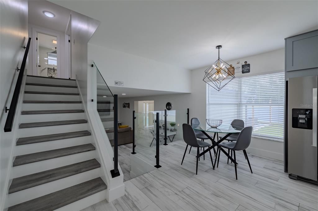 En Renta: $4,350 (4 camas, 3 baños, 1704 Pies cuadrados)