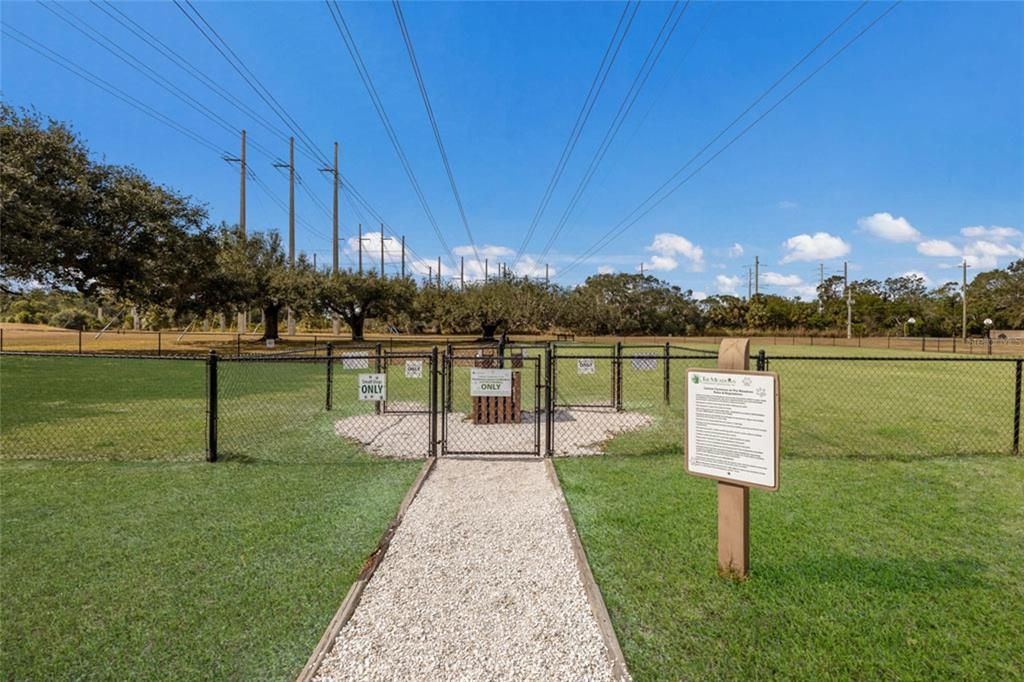 For Sale: $269,900 (2 beds, 2 baths, 1073 Square Feet)