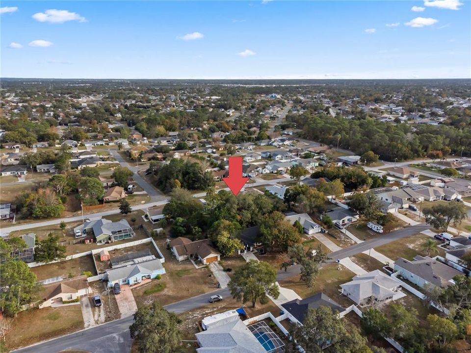 For Sale: $359,900 (3 beds, 3 baths, 2129 Square Feet)